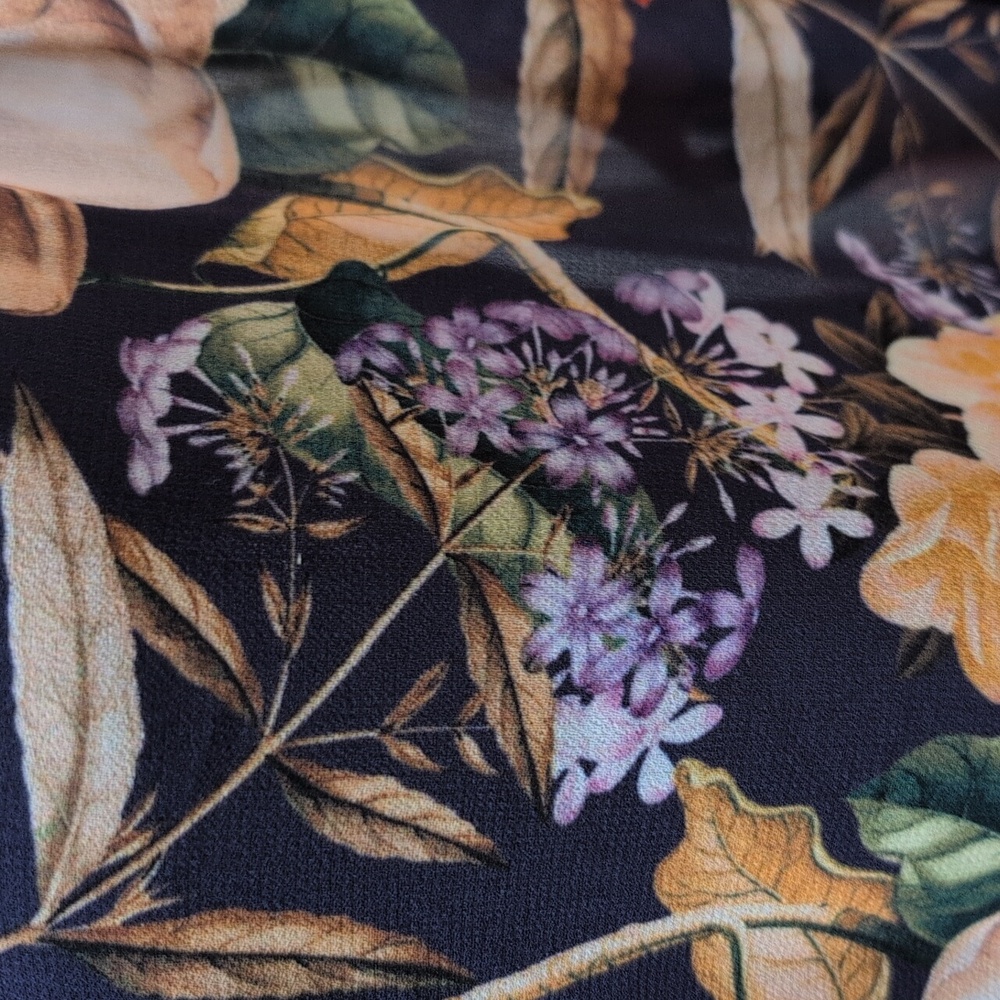 NWT Chicos Trapunto Floral Blouse - Picture 2 of 13